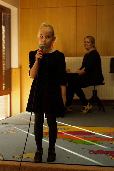 PB074869.jpg - OLYMPUS DIGITAL CAMERA