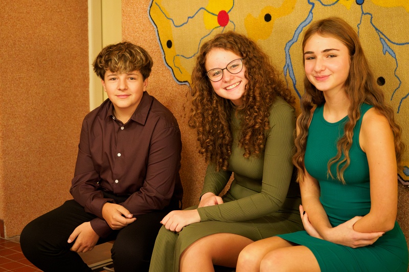 PB075170.jpg - OLYMPUS DIGITAL CAMERA