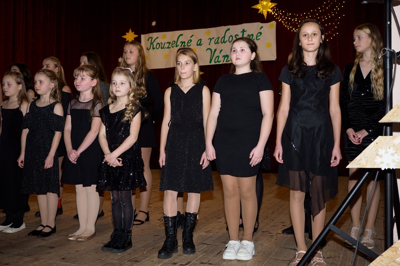 PC165208.jpg - OLYMPUS DIGITAL CAMERA