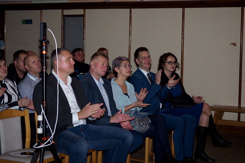 PC165299.jpg - OLYMPUS DIGITAL CAMERA