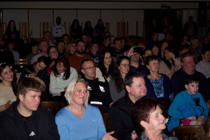 PC165301.jpg - OLYMPUS DIGITAL CAMERA