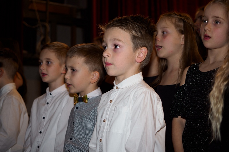 PC165309.jpg - OLYMPUS DIGITAL CAMERA